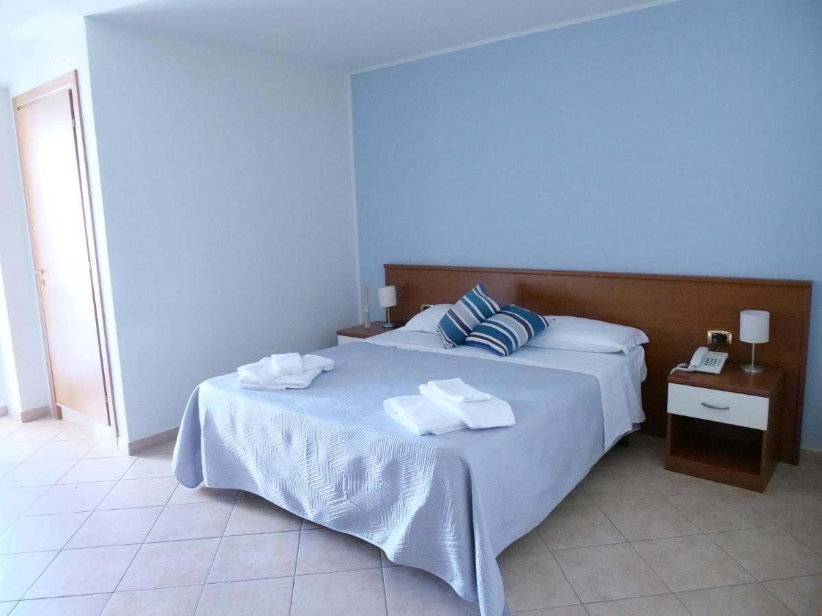 Hostel Grand Calabria *