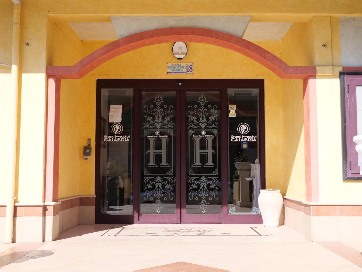 Hostel Grand Calabria *