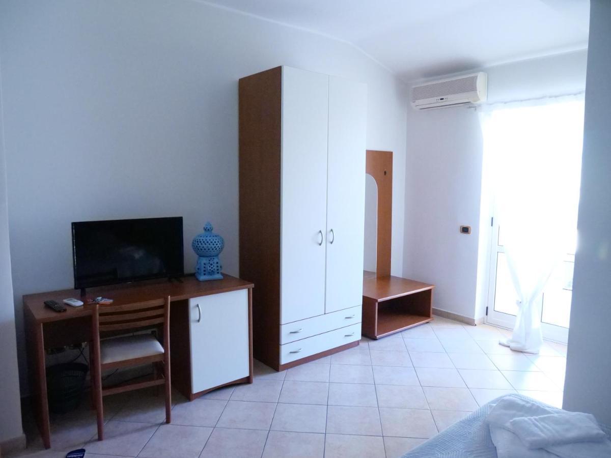 Grand Calabria Hostel Pietrapaola