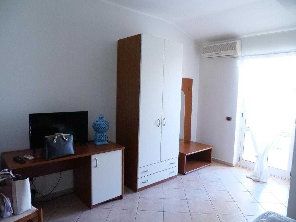 Grand Calabria Hostel Pietrapaola