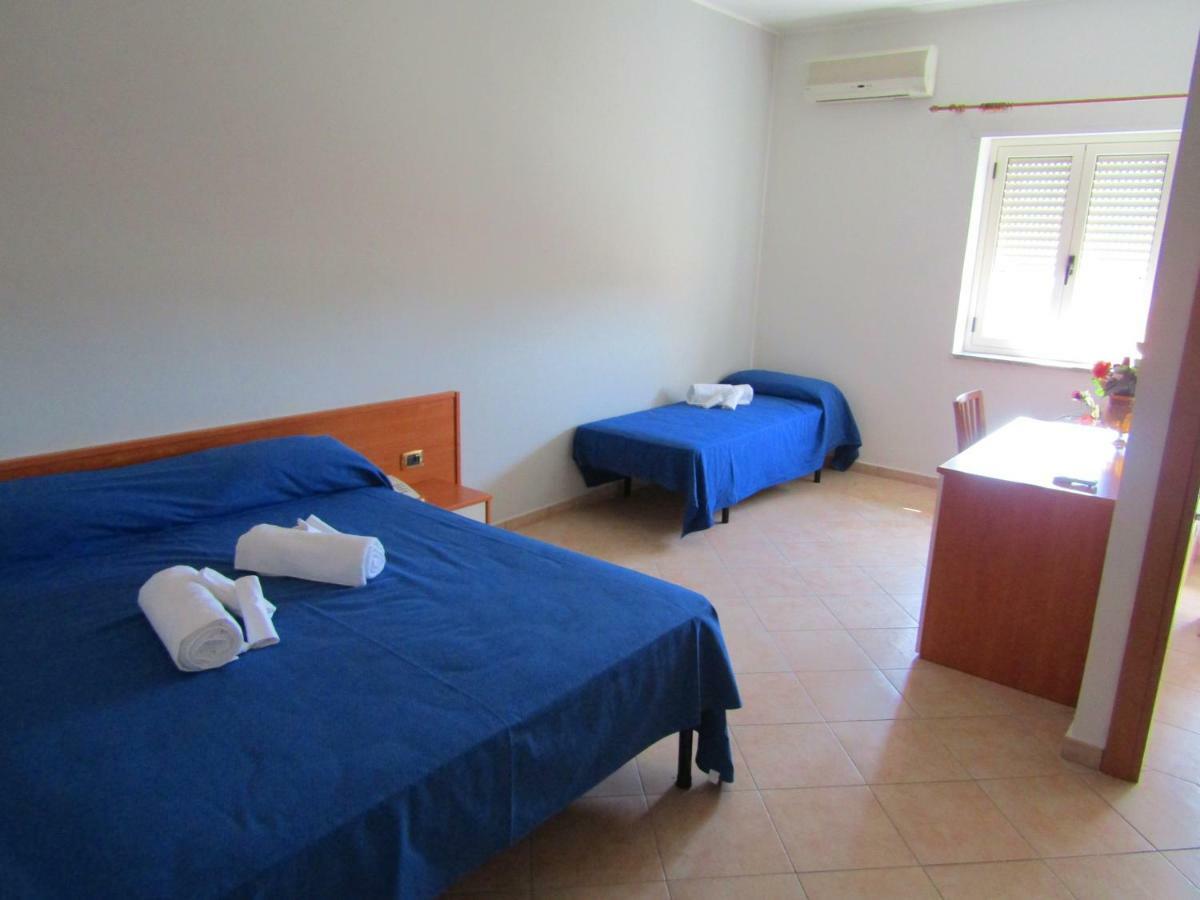 Hostel Grand Calabria *