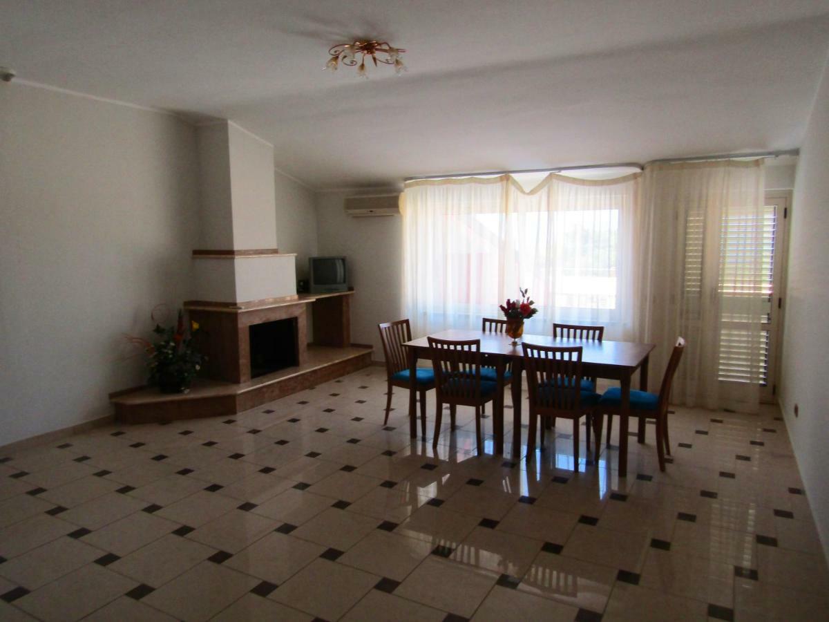 Hostel Grand Calabria *